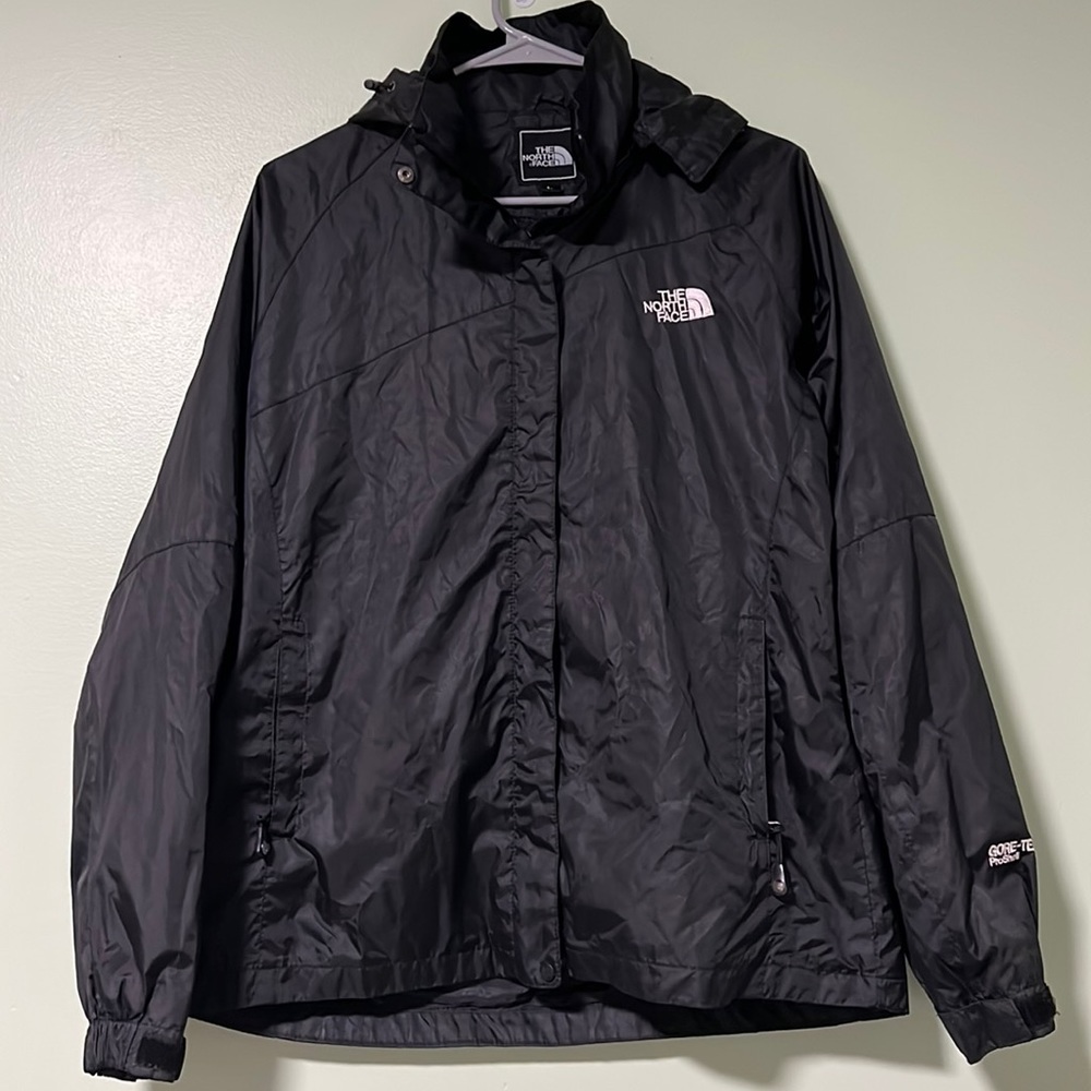 North Face Women’s Black GoreTex Rain Jacket w/ Hood, Size Women’s Large